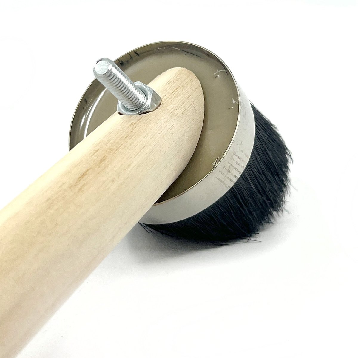MT-RSR 20415 tire paste brush head resting on surface, showing metal ferrule and bristles on white background