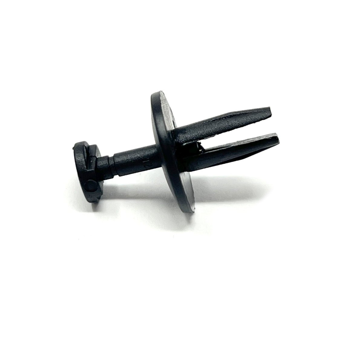 MT-RSR RC-652-50 Push-Type Retainer, Black Nylon, 11/16" Head Dia, 9/16" Stem, Fits 1/4" Hole, Pack of 50