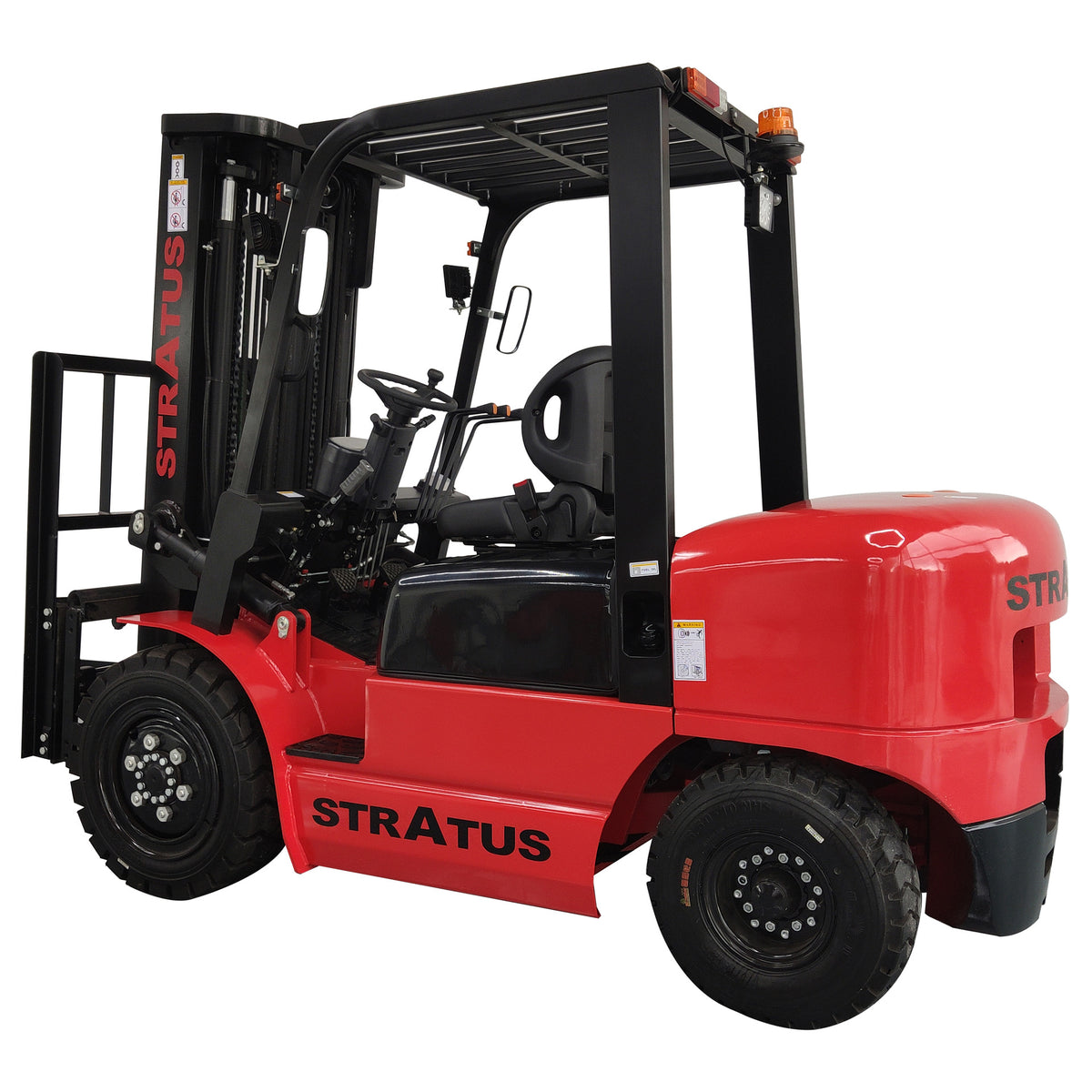 Stratus SAE-F66D Diesel Fork Lift