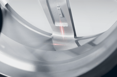 Hofmann Geodyna 7800p Wheel Balancer with Automatic Data Entry