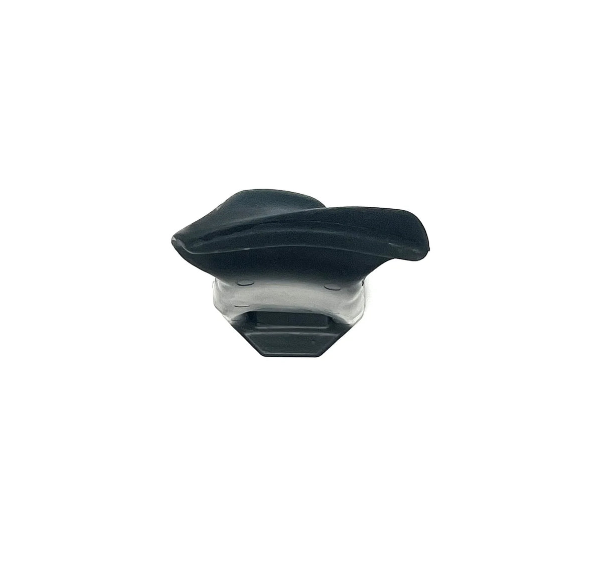 Leverless mount/demount tool, end-on view of the flared tip