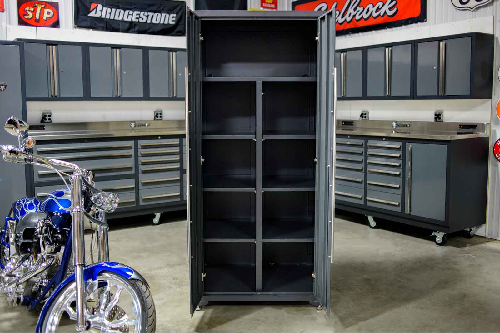 Dragonfire Pro Series 30 Drawer Workbench Package