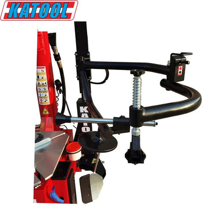 Katool KT-T835 – Tire Changer (Wheel Clamp, Assist Arms)
