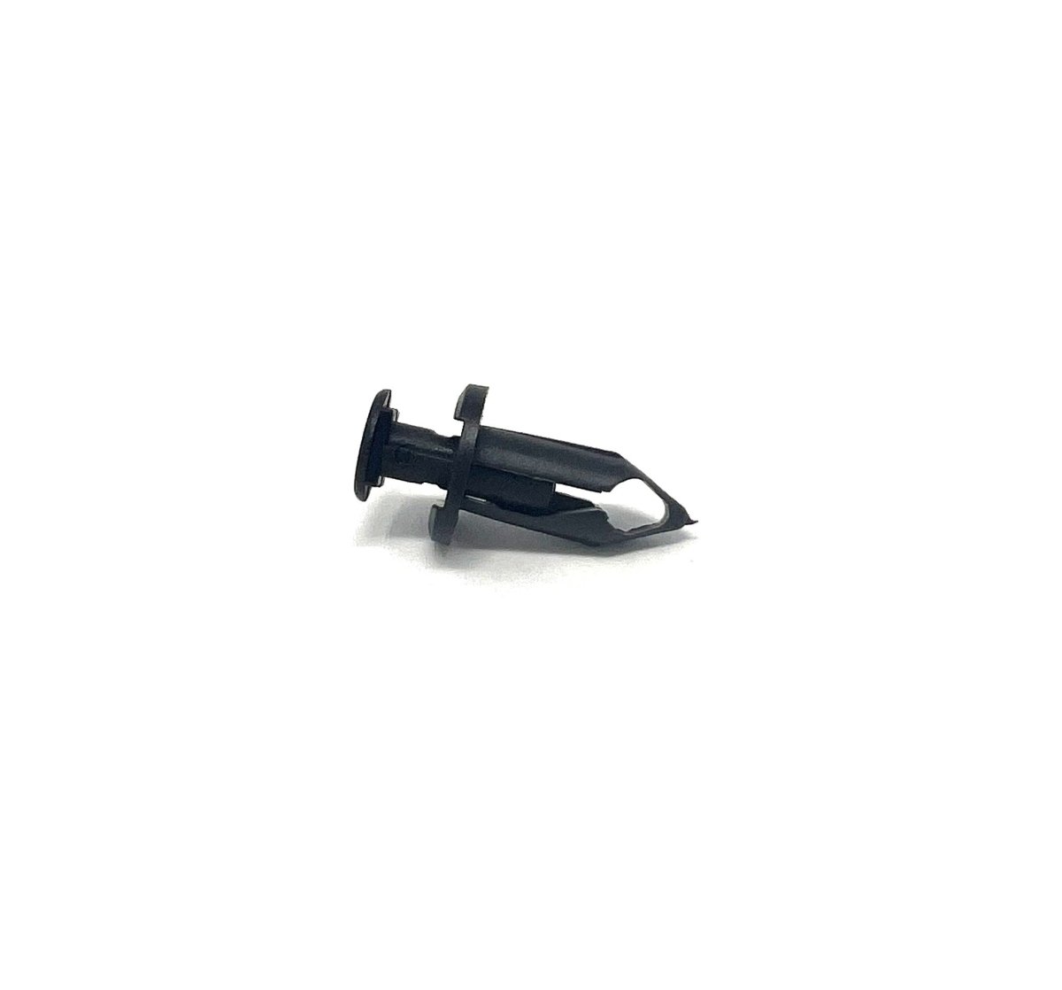 MT-RSR RC-658-25 Black Nylon Rocker Panel Retainer, 15mm Head, 20mm Stem, Fits 8mm Hole (25-Pack)