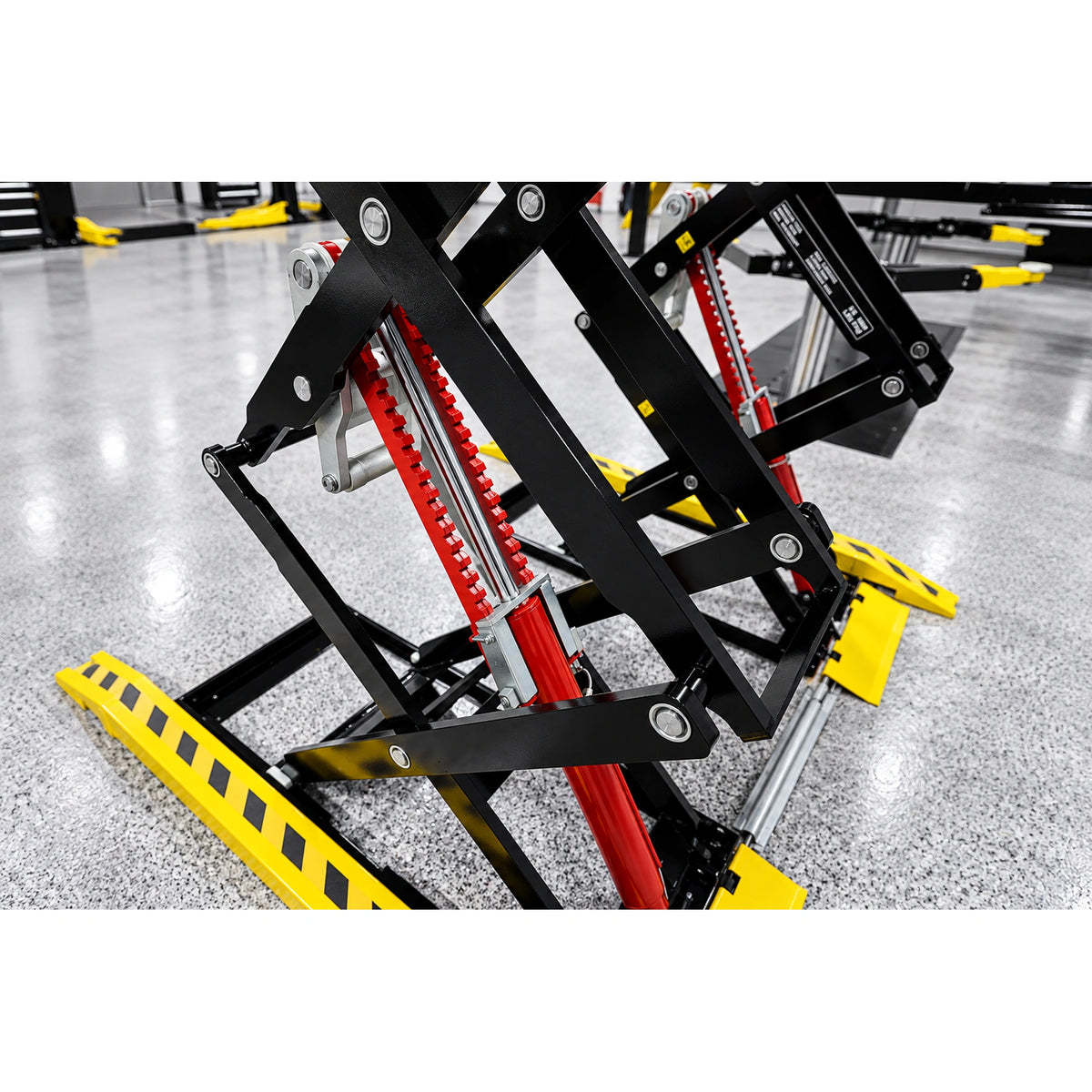 Challenger DX77-EXT Surface Mount Double Scissor Lift 7700 lb